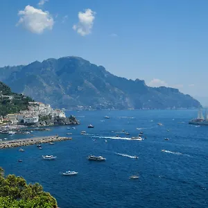 2* Affittacamere Fuoco D'amalfi Iazzetta