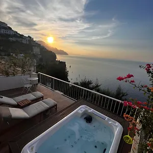 Bed & Breakfast Seajewelsdeluxurysuite, Amalfi