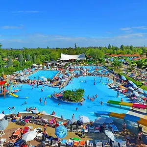 Bella Italia Parque de vacaciones Peschiera del Garda